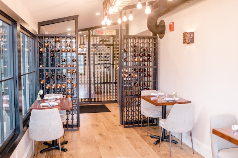 Tourterelle Restaurant & Inn - Event Venue in New Haven, Vermont