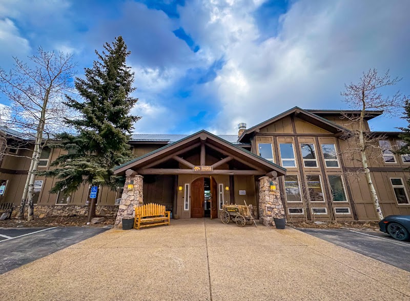 Taharaa Mountain Lodge - Event Venue in Estes Park, Colorado