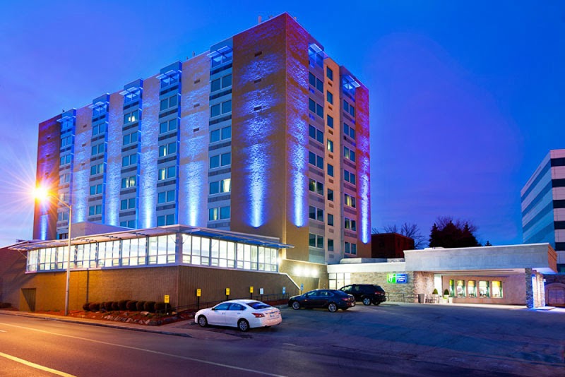 Holiday Inn Express & Suites Pittsburgh West - Green Tree by IHG - Event Venue in Pittsburgh, Pennsylvania