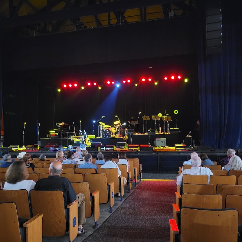Door Community Auditorium - Event Venue in Fish Creek, Wisconsin