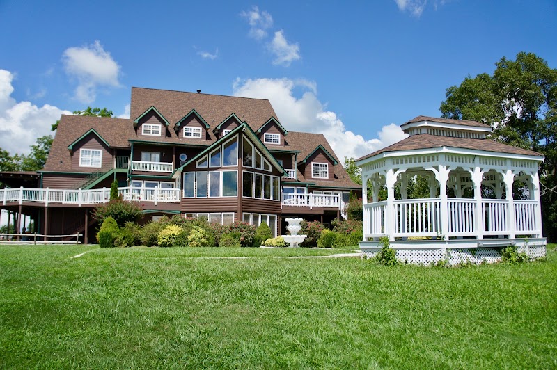 Fort Mountain Retreat And Conference Center - Event Venue in Chatsworth, Georgia