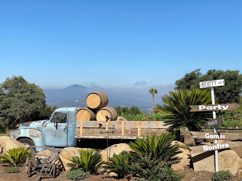 Rustic Ridge Vineyards - Event Venue in Jamul, California