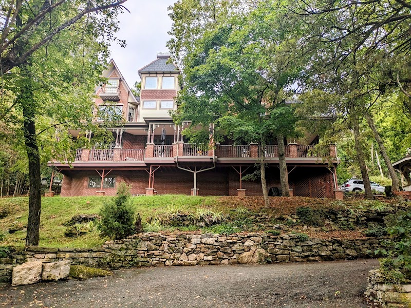 Angel at Rose Hall - Event Venue in Eureka Springs, Arkansas