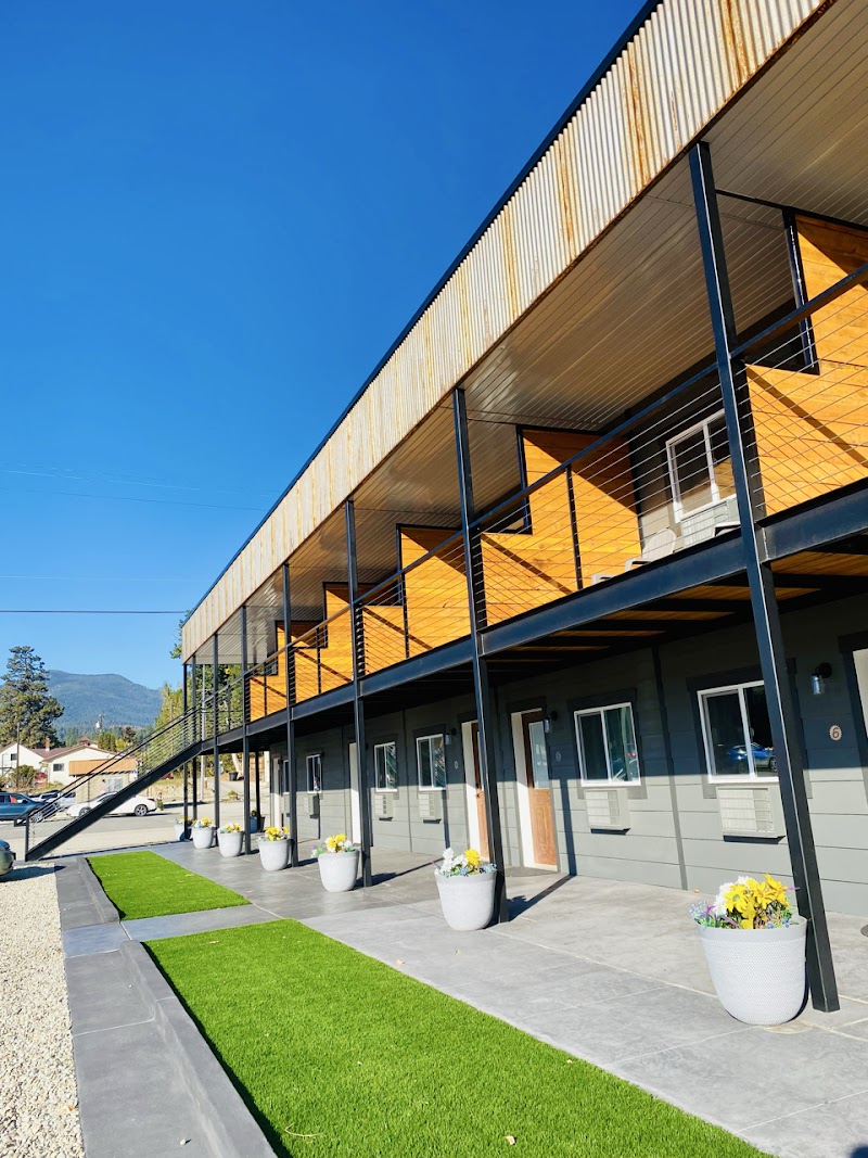 The Darmont Hotel and Suites - Event Venue in Darby, Montana
