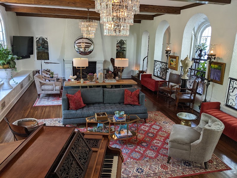 The Edgemont House - Event Venue in North Little Rock, Arkansas
