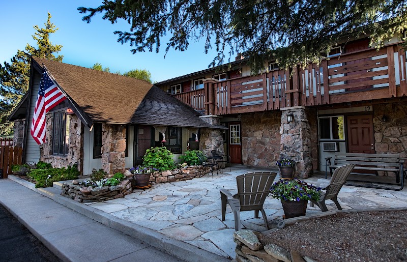 The Maxwell Inn - Event Venue in Estes Park, Colorado
