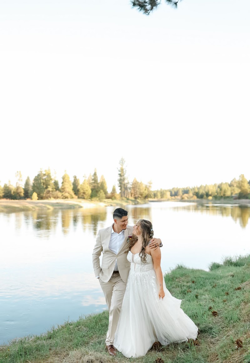 Riverside Pines Wedding Venue - Event Venue in Cascade, Idaho