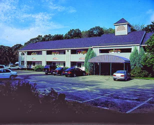 The Lodge at Turbat's Creek - Event Venue in Kennebunkport, Maine