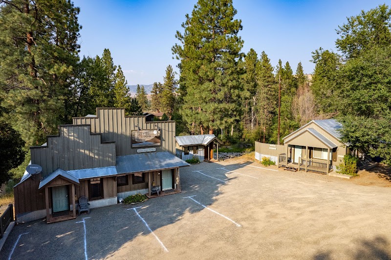 River Pines Inn - Event Venue in Winthrop, Washington