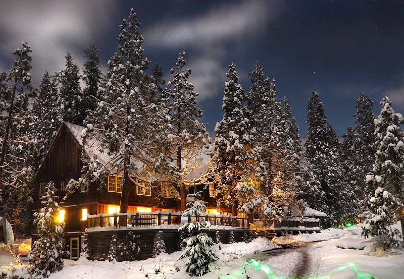 Breitenbush Hot Springs Retreat and Conference Center - Event Venue in Detroit, Oregon