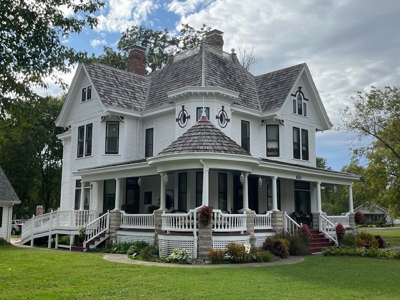 The Conner House Bed & Breakfast - Event Venue in Prairie du Rocher, Illinois