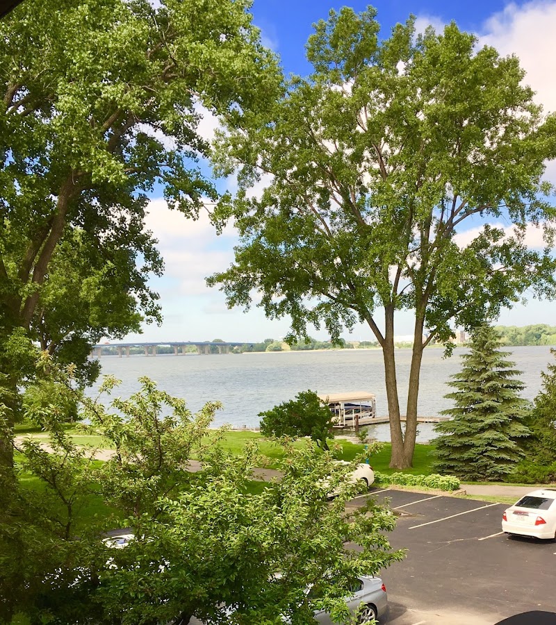 Executive Office Suites - Event Venue in Green Bay, Wisconsin