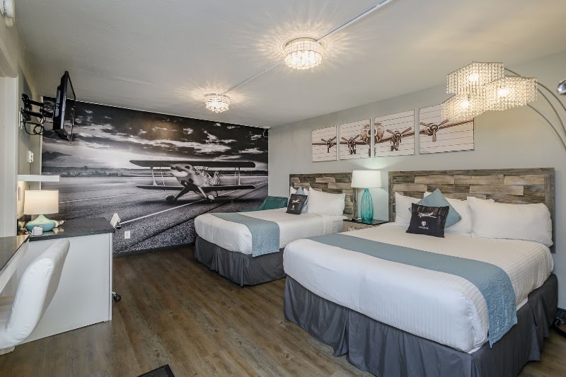 Lions Gate Hotel - Event Venue in McClellan Park, California